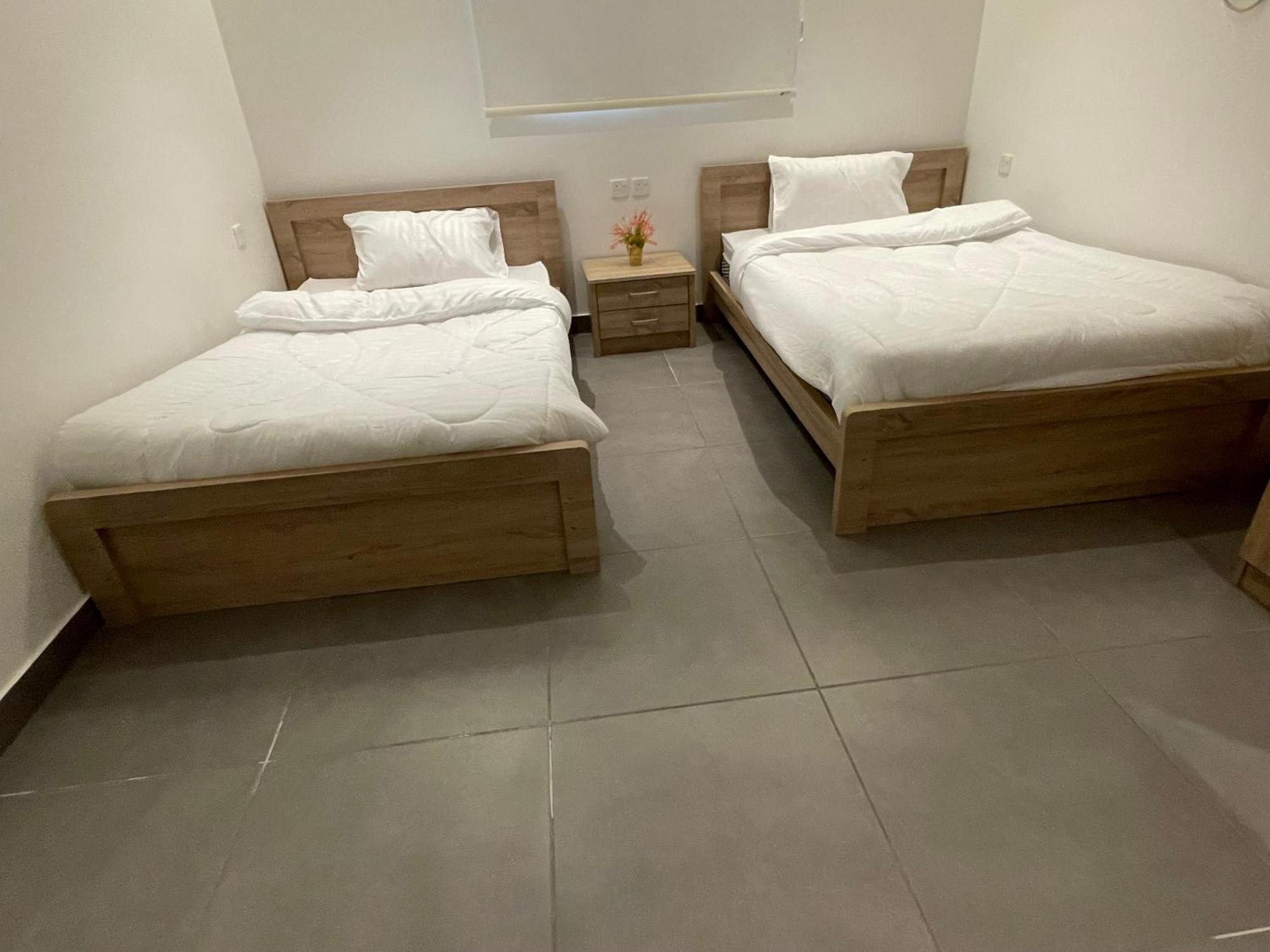 Ladan Apartment Ал Ула Екстериор снимка