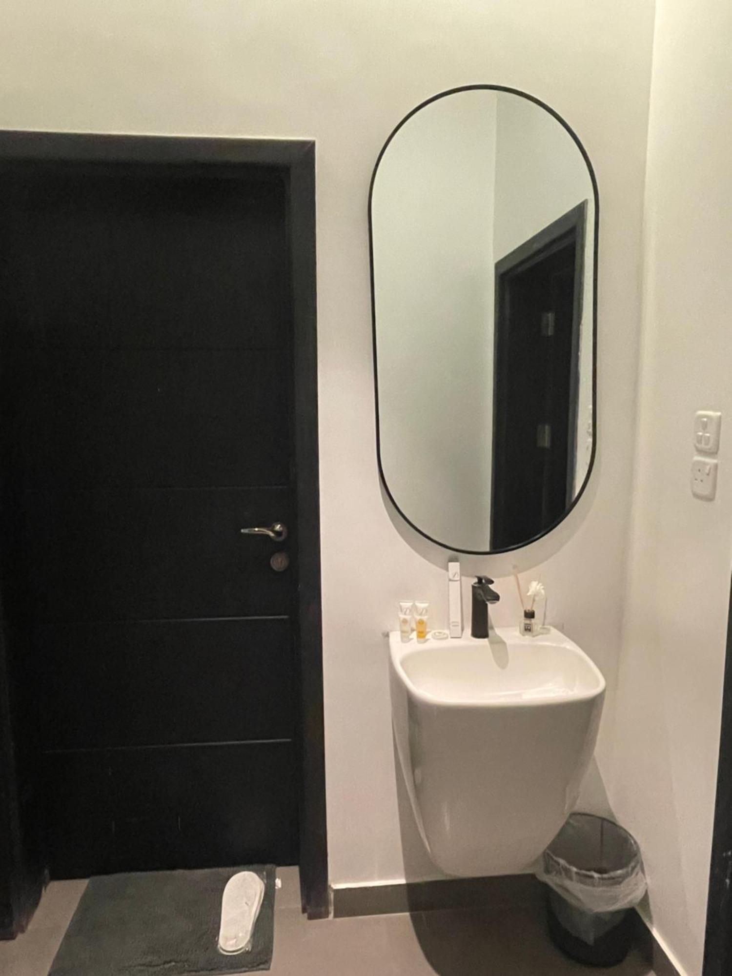 Ladan Apartment Ал Ула Екстериор снимка