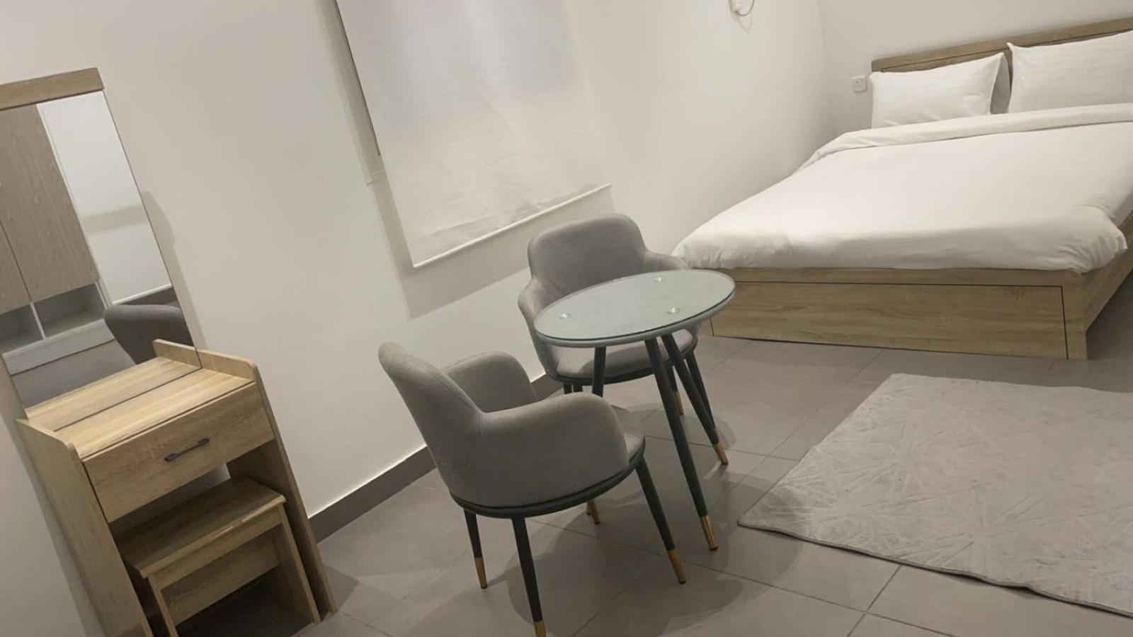 Ladan Apartment Ал Ула Екстериор снимка